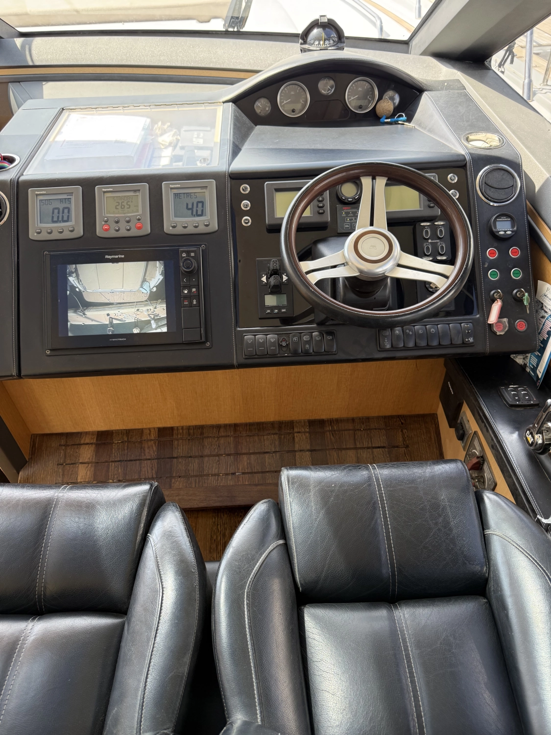 Princess V62