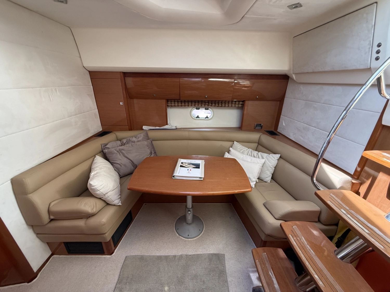 JEANNEAU PRESTIGE 42 S