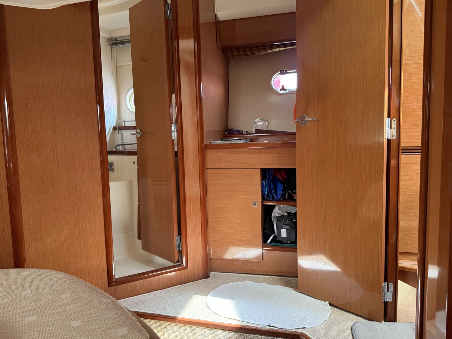JEANNEAU PRESTIGE 42 S