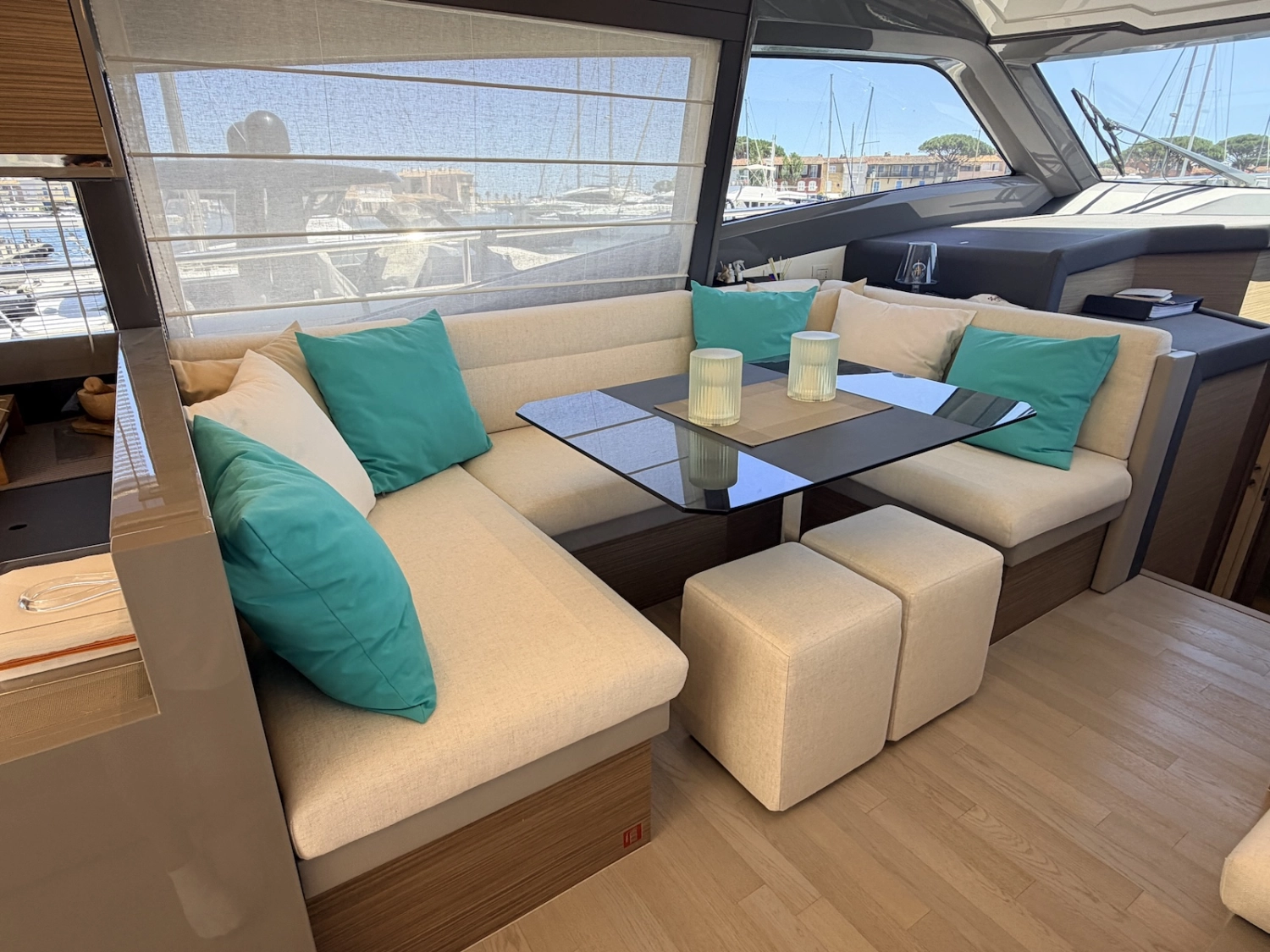 FERRETTI YACHTS 450