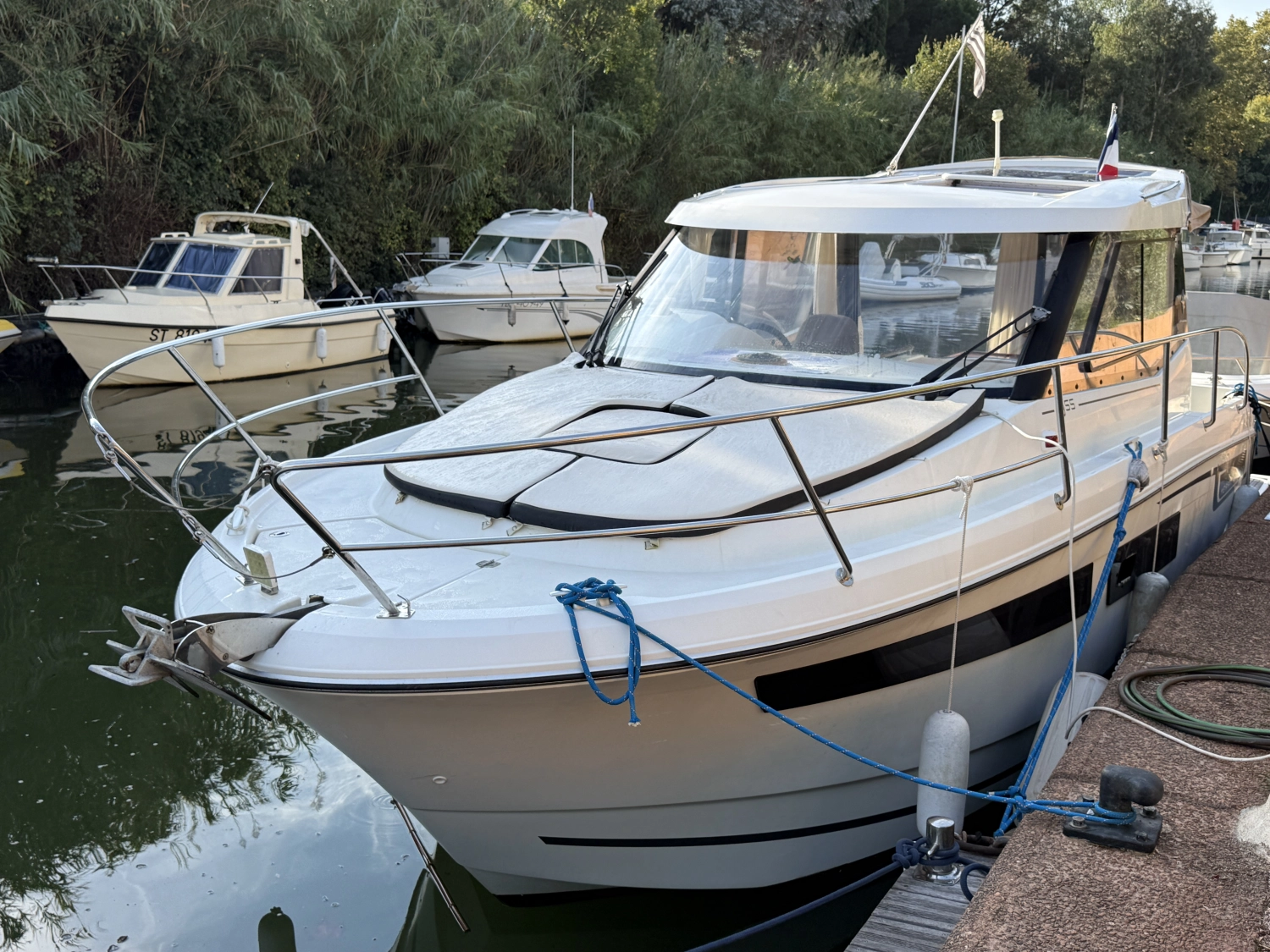 JEANNEAU MERRY FISHER 855