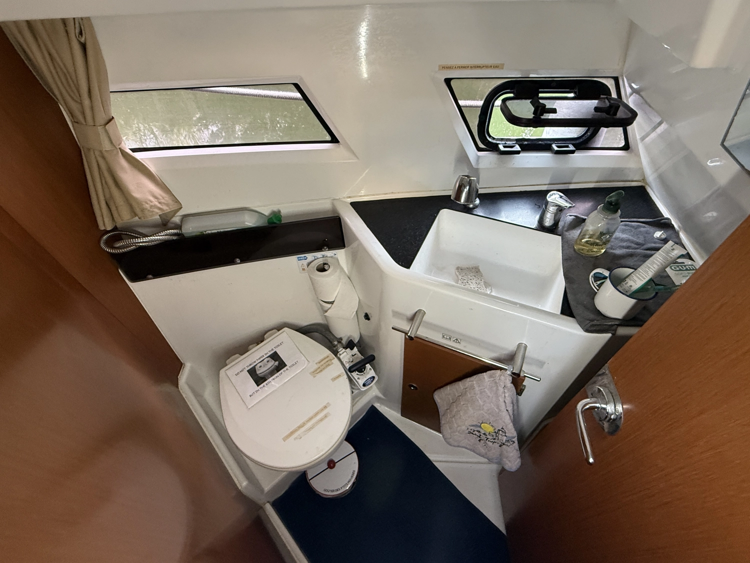 JEANNEAU MERRY FISHER 855