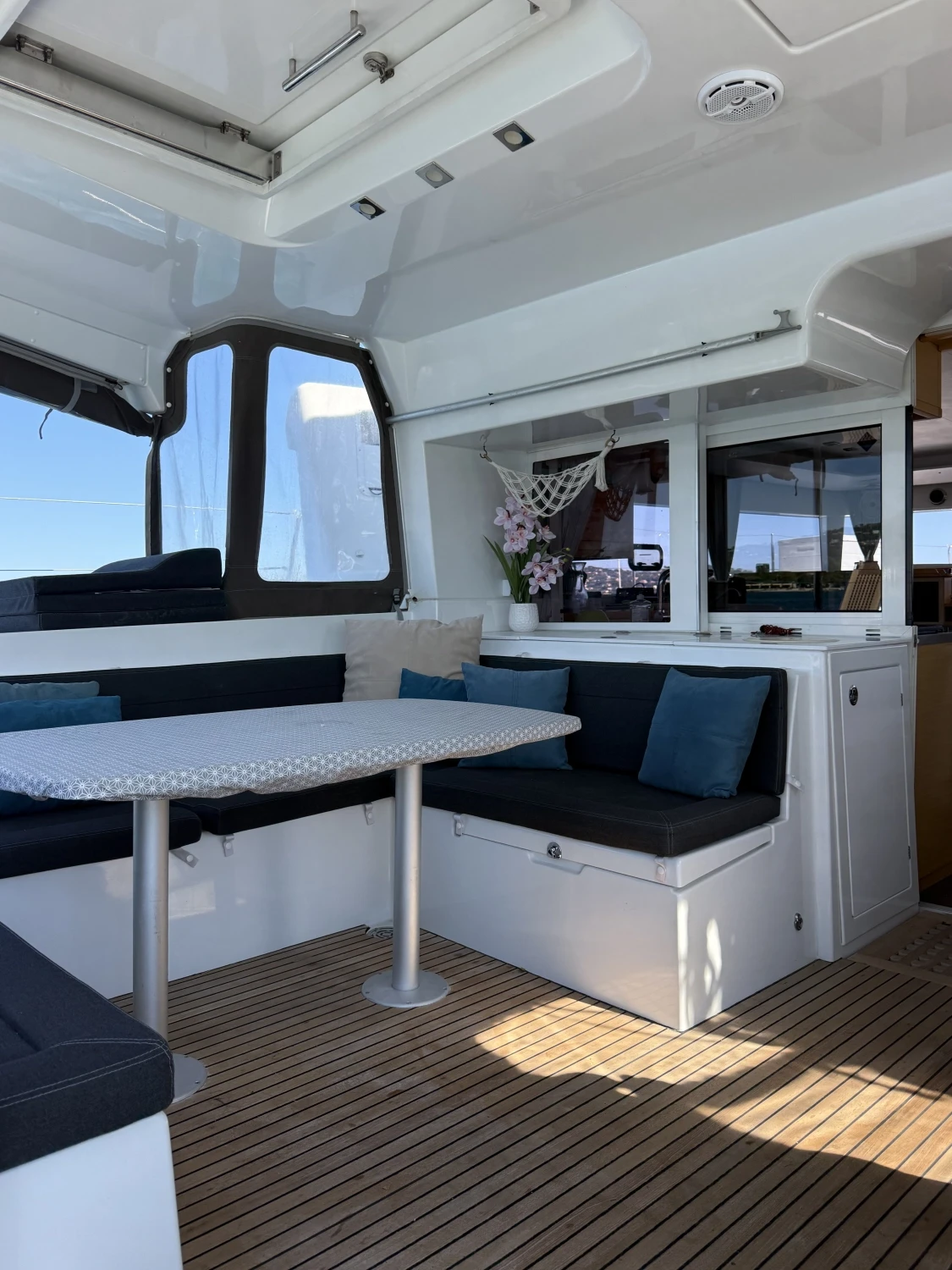 LAGOON 450 F